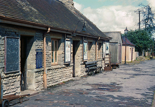 Fairford station building
