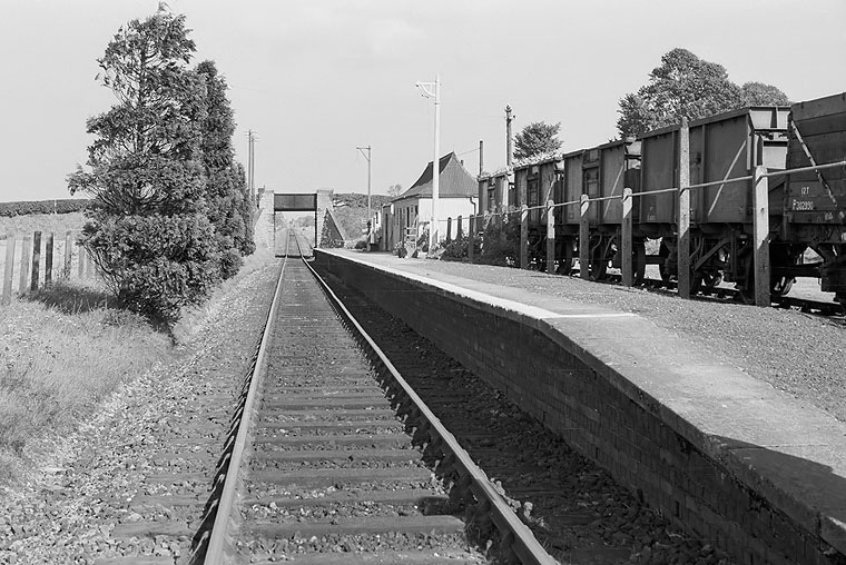 Kelmscott & Langford Station 29 September 1956